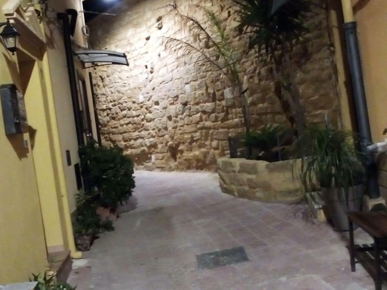 B&B Alla Cattedrale Αγκριτζέντο Εξωτερικό φωτογραφία